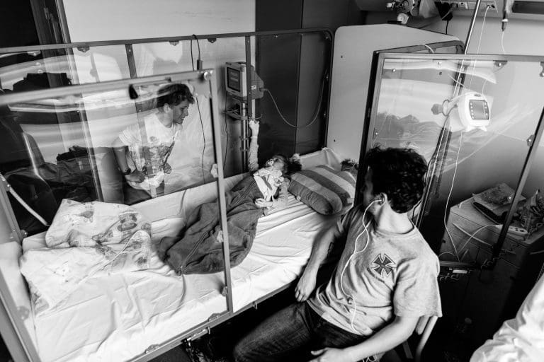 fillette hospitalisée