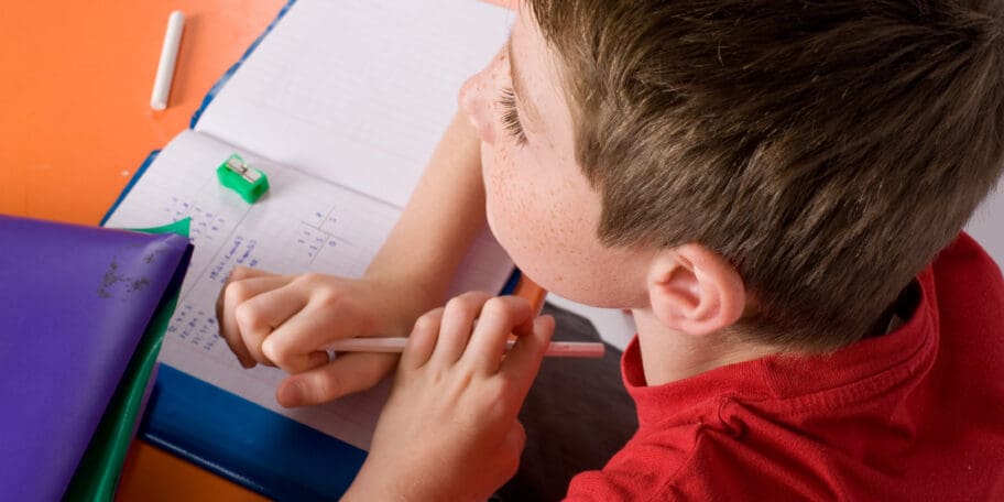 Suivre une scolarité hors d’un établissement scolaire