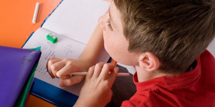 Suivre une scolarité hors d’un établissement scolaire