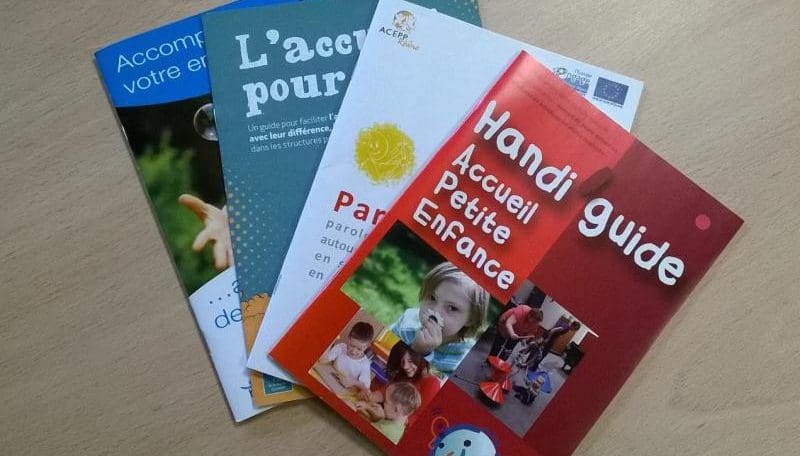 Des guides pour l’accueil de tous les enfants…